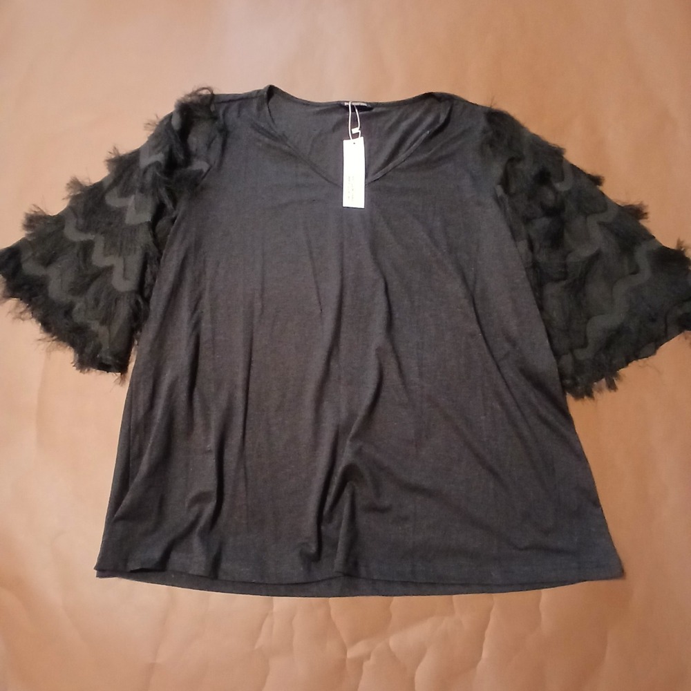 BloomChic Solid Black Textured Tassel Trim Ruffle Sleeve T-shirt 18